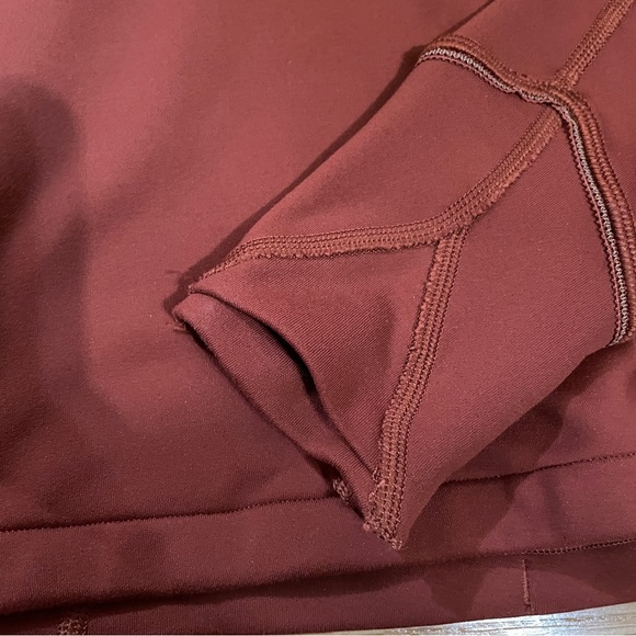 COPY - Lululemon Rulu cropped half zip - Picture 4 of 6